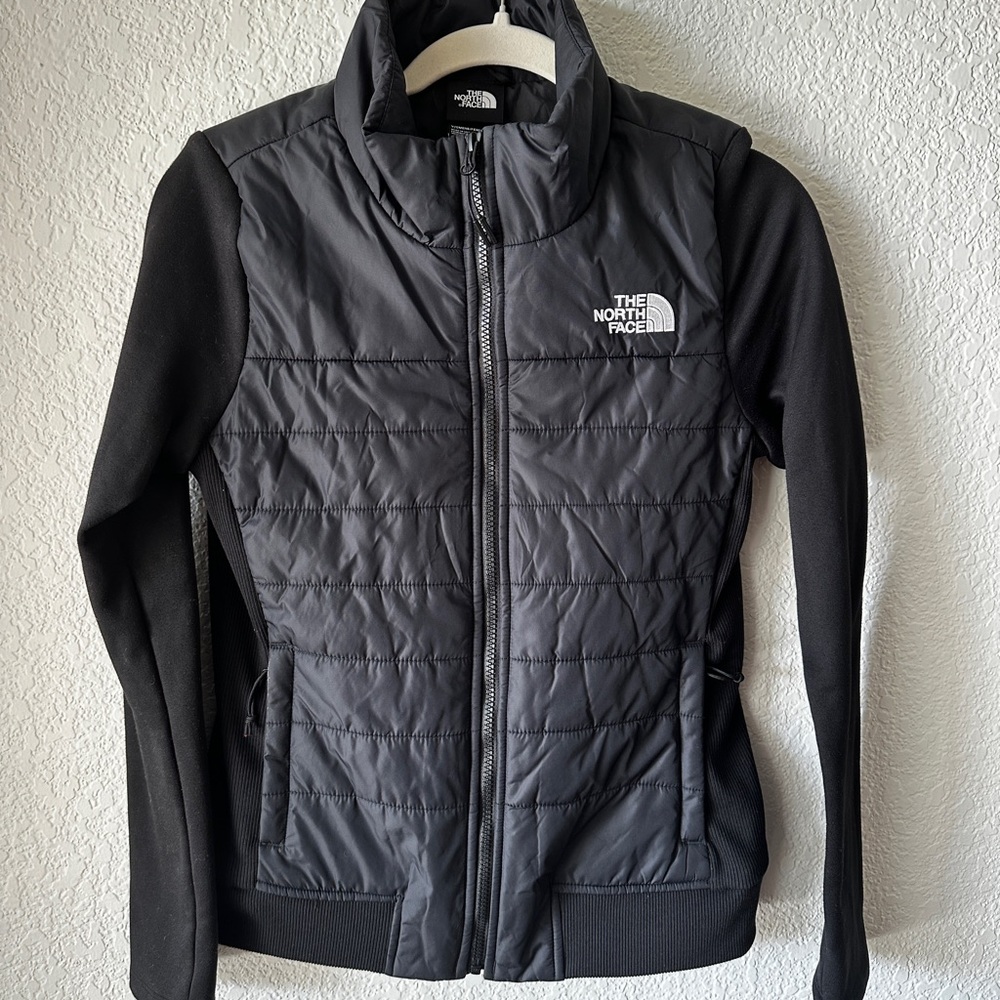 The North Face jacket women’s size small mashup black insulated puffer